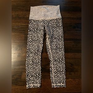 Cute print high waisted cropped Lululemon leggings